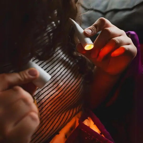 💡 Knitting Light